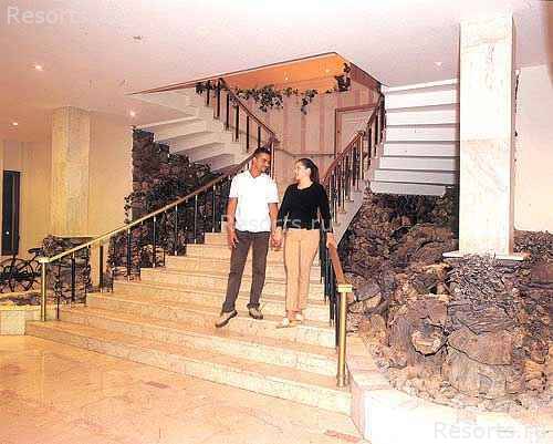 Azka Hotel 12